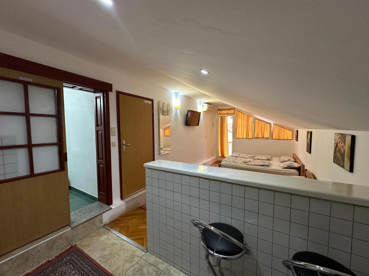 Villa Anja Apartments Mostar Exteriör bild