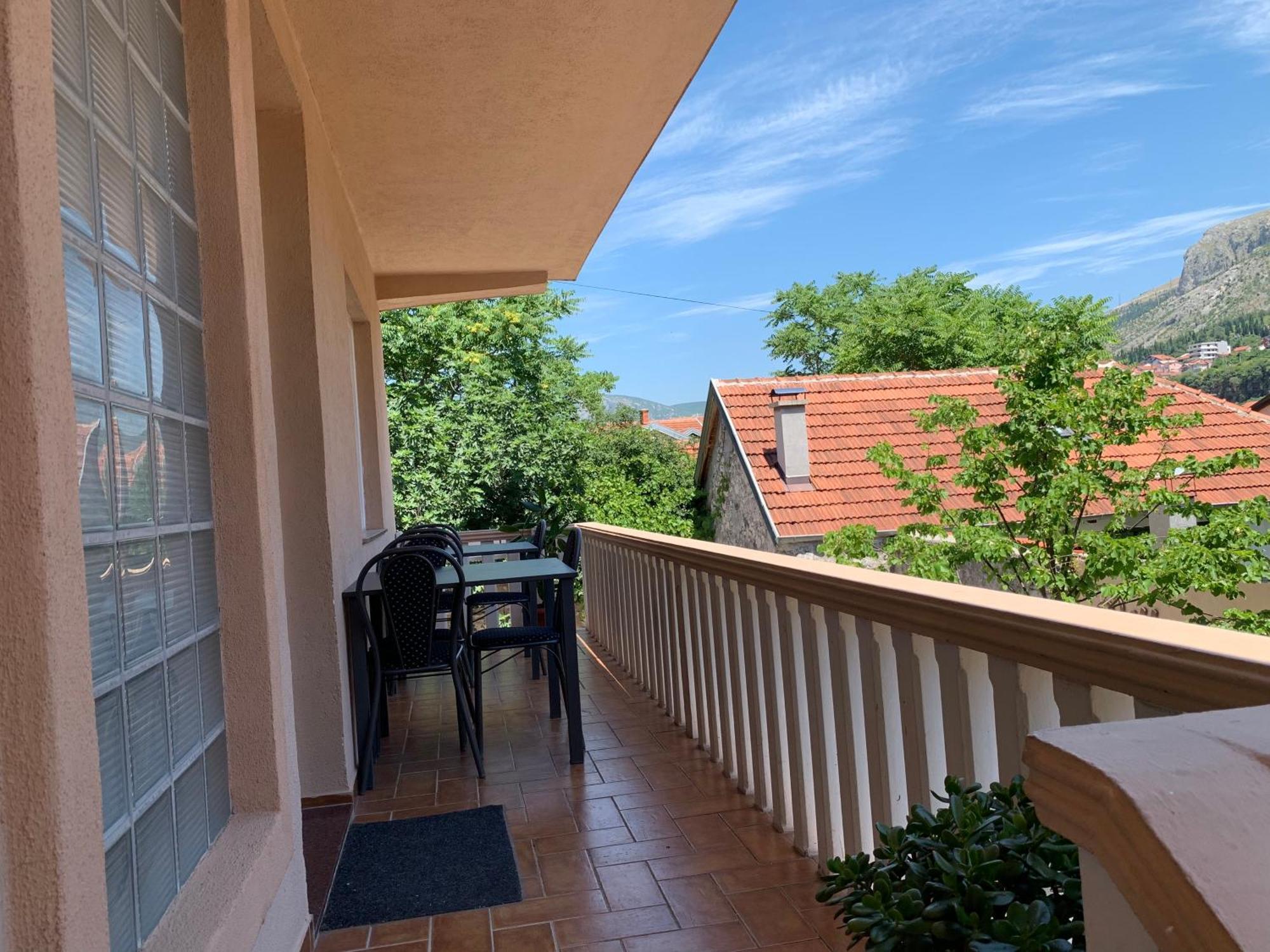 Villa Anja Apartments Mostar Exteriör bild