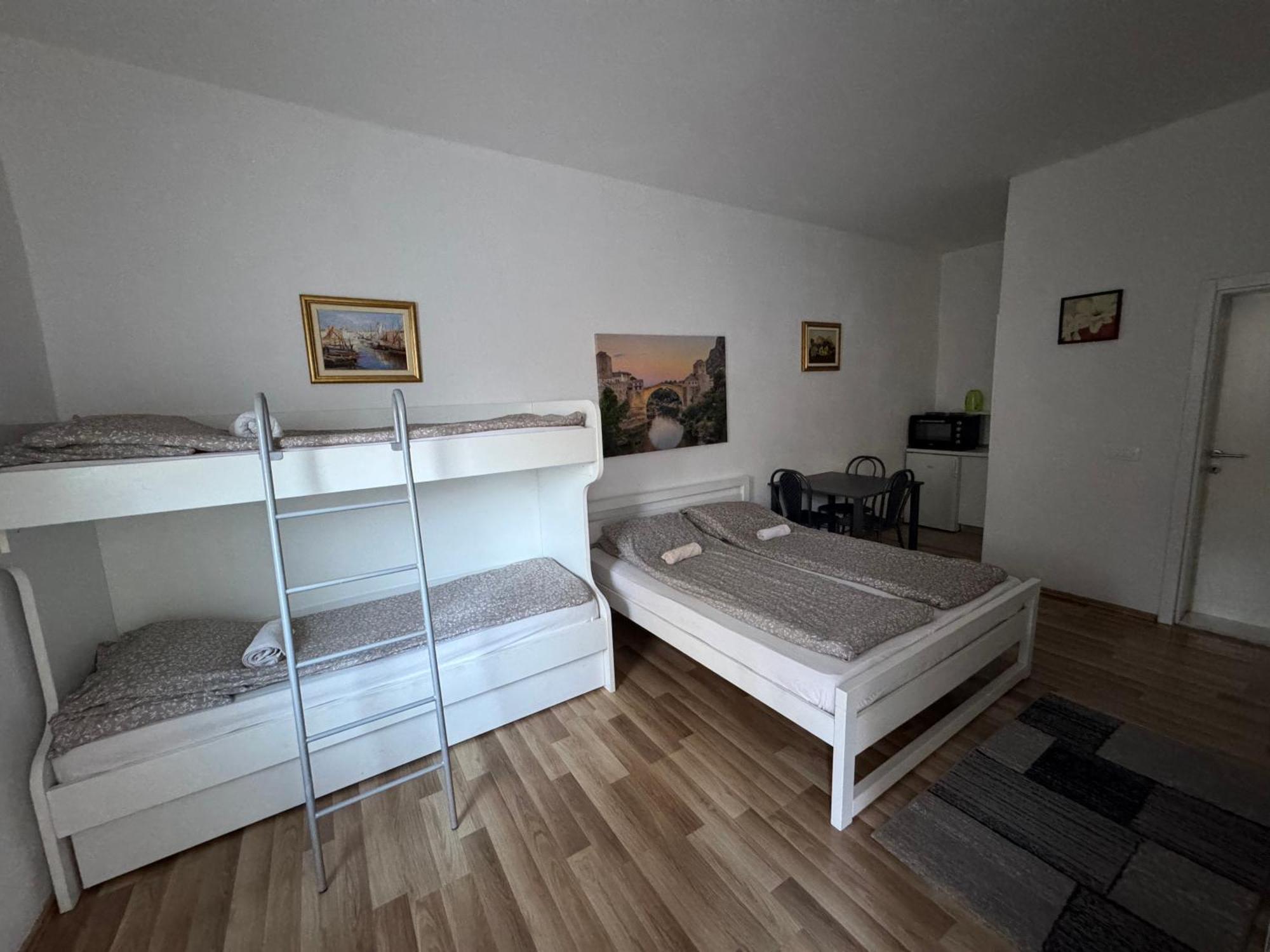 Villa Anja Apartments Mostar Exteriör bild