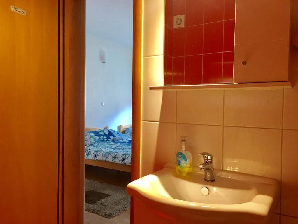 Villa Anja Apartments Mostar Exteriör bild