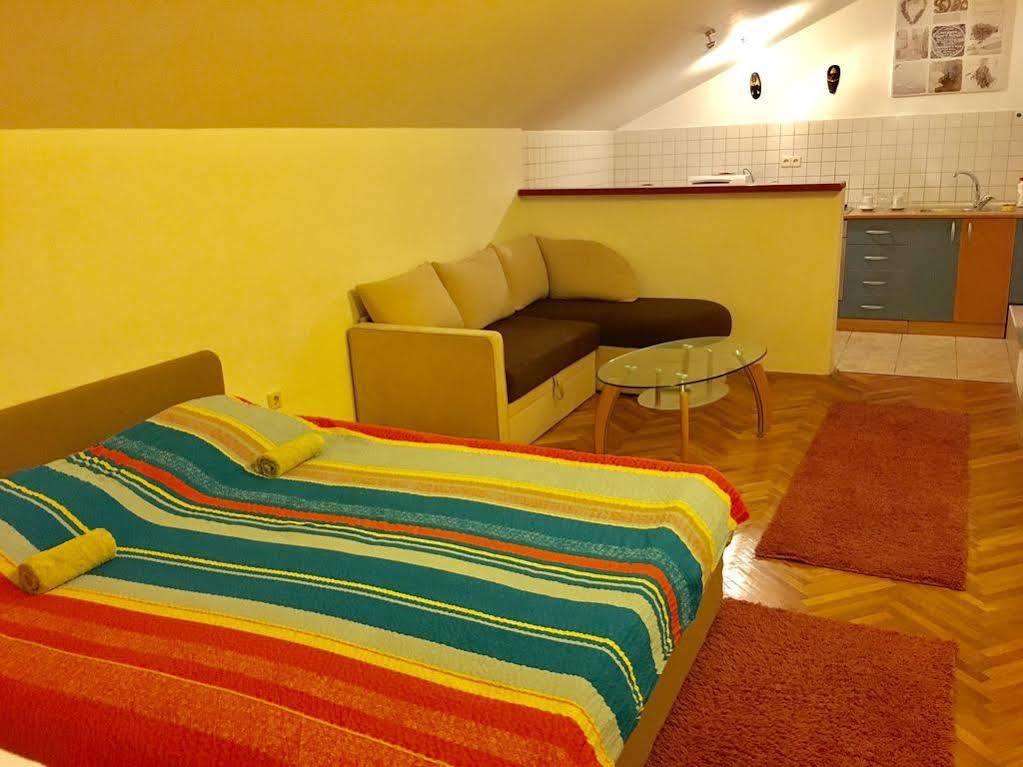 Villa Anja Apartments Mostar Exteriör bild