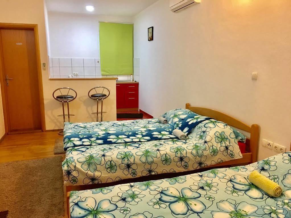 Villa Anja Apartments Mostar Exteriör bild